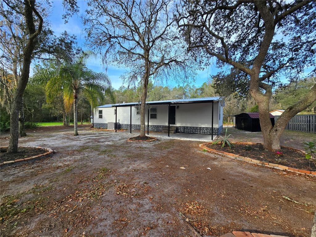 43541 DIXIE DRIVE, PAISLEY, FL 32767