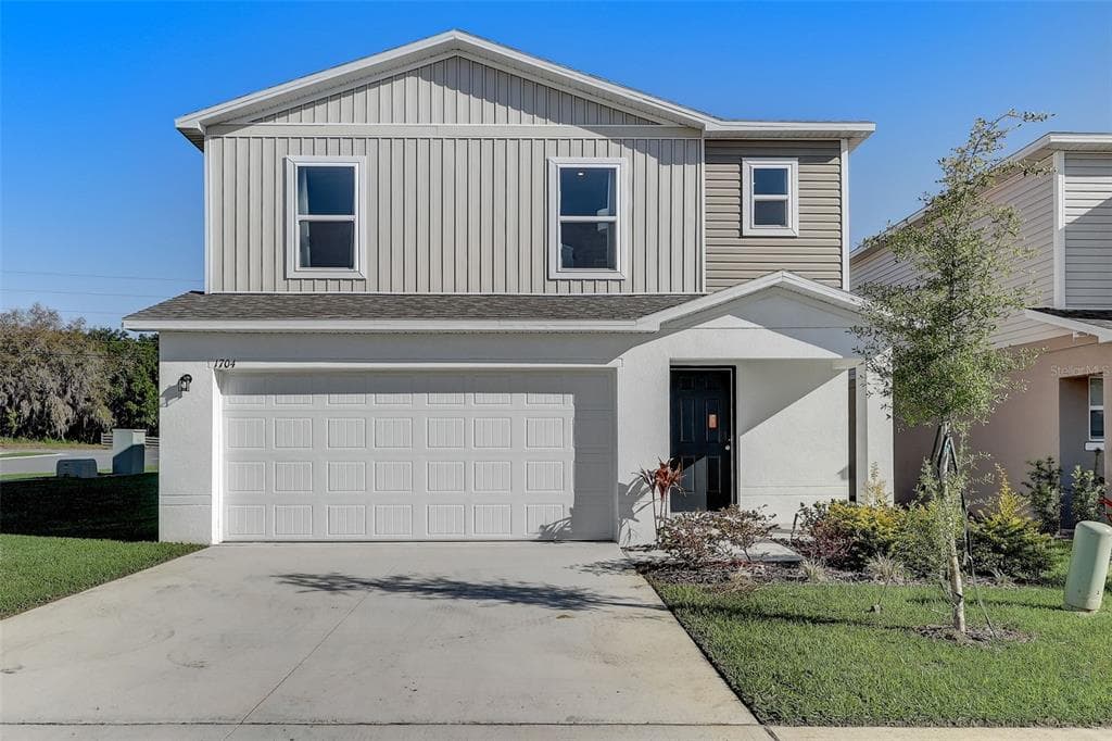 2076 GOLDEN BEAK DRIVE, EAGLE LAKE, FL 33839