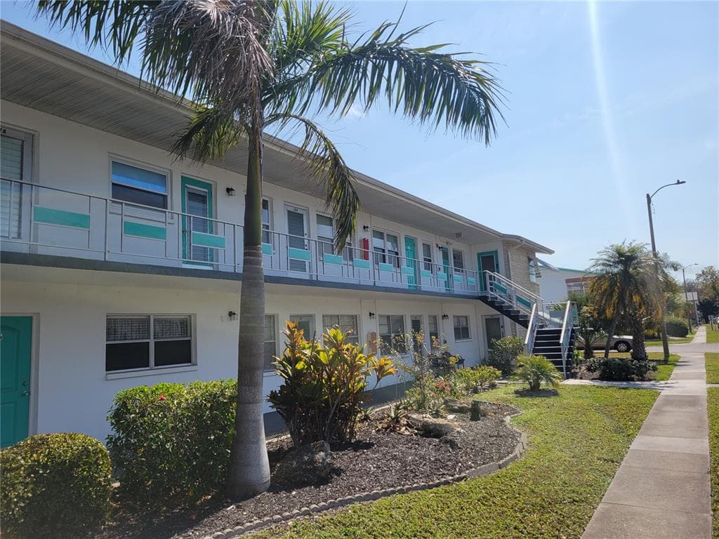 5945 21ST STREET N # 18, ST PETERSBURG, FL 33714