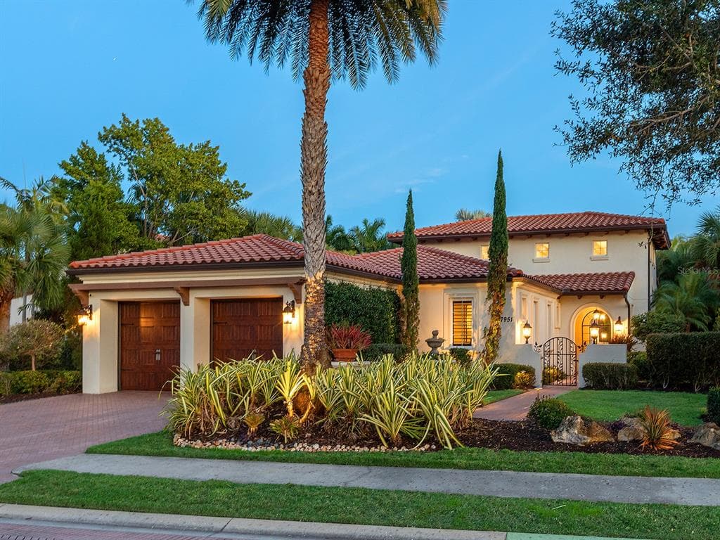 7951 MATERA COURT, LAKEWOOD RANCH, FL 34202