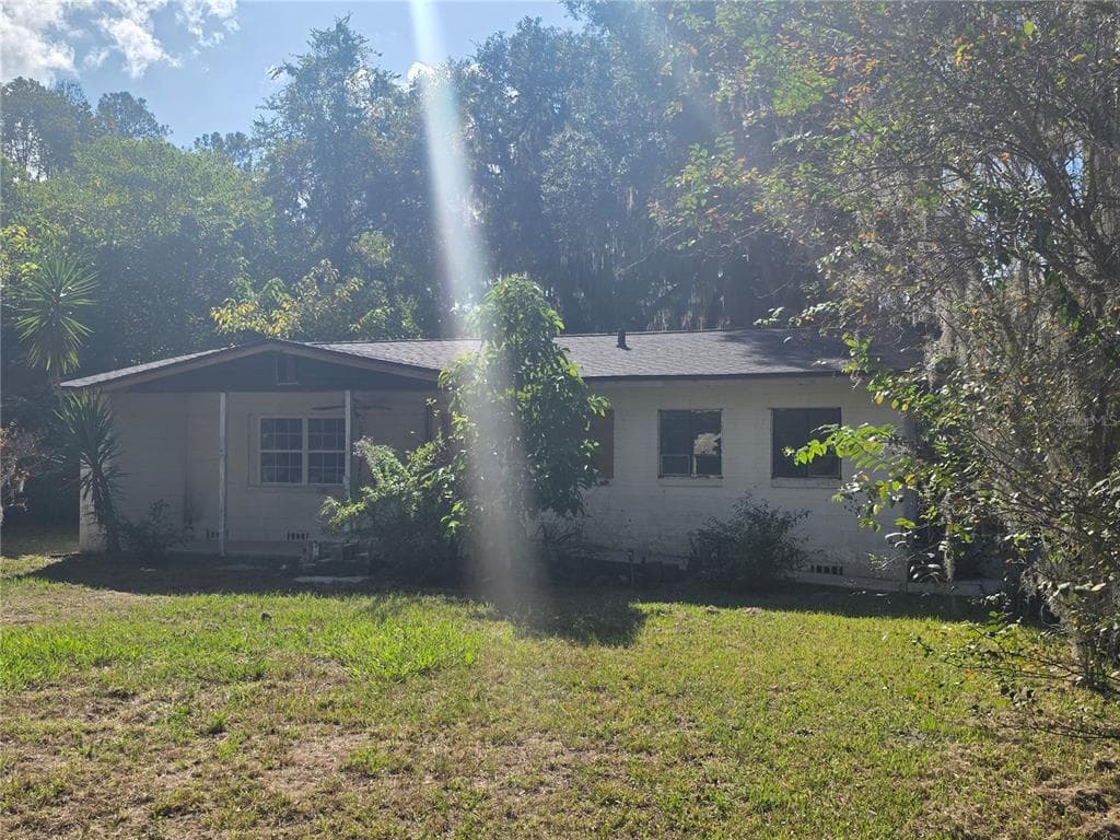 22629 SE 71ST AVENUE, HAWTHORNE, FL 32640