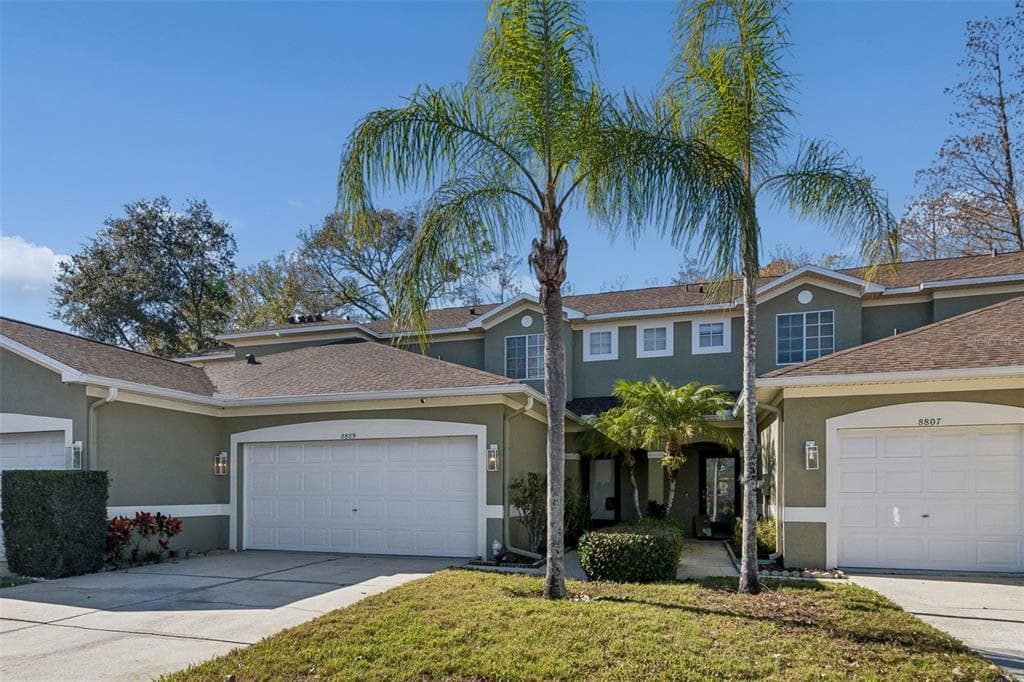 8809 CASABLANCA WAY, TAMPA, FL 33626