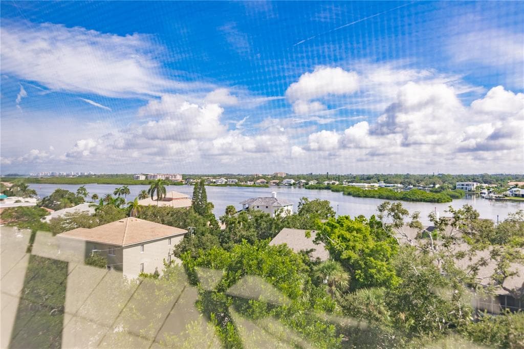 1200 E PEPPERTREE LANE # 602, SARASOTA, FL 34242