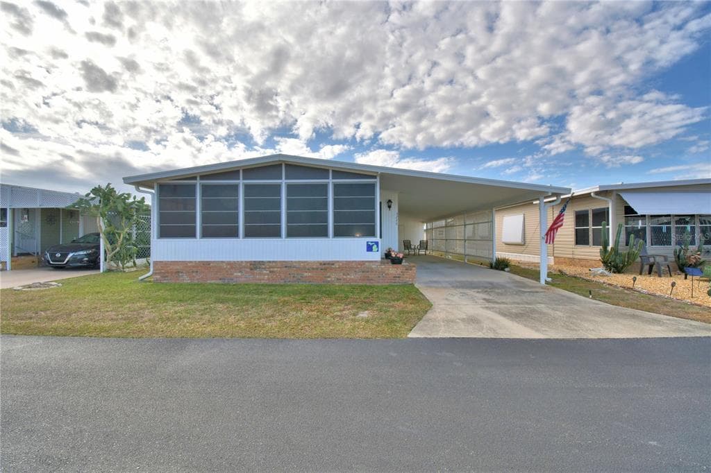 4228 CEDARWOOD STREET, WINTER HAVEN, FL 33880