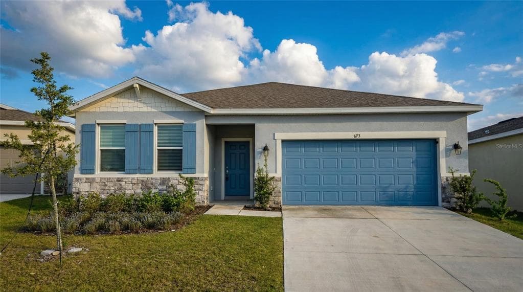 693 CROWN ROSE DRIVE, EAGLE LAKE, FL 33839