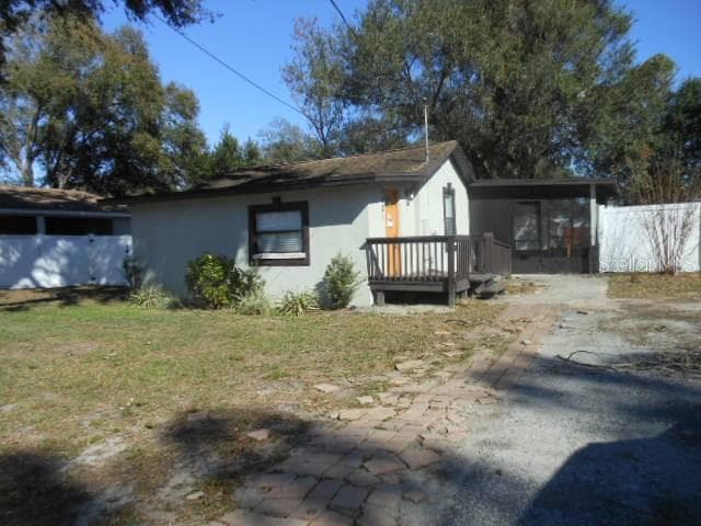 8421 N ORANGEVIEW AVENUE, TAMPA, FL 33617