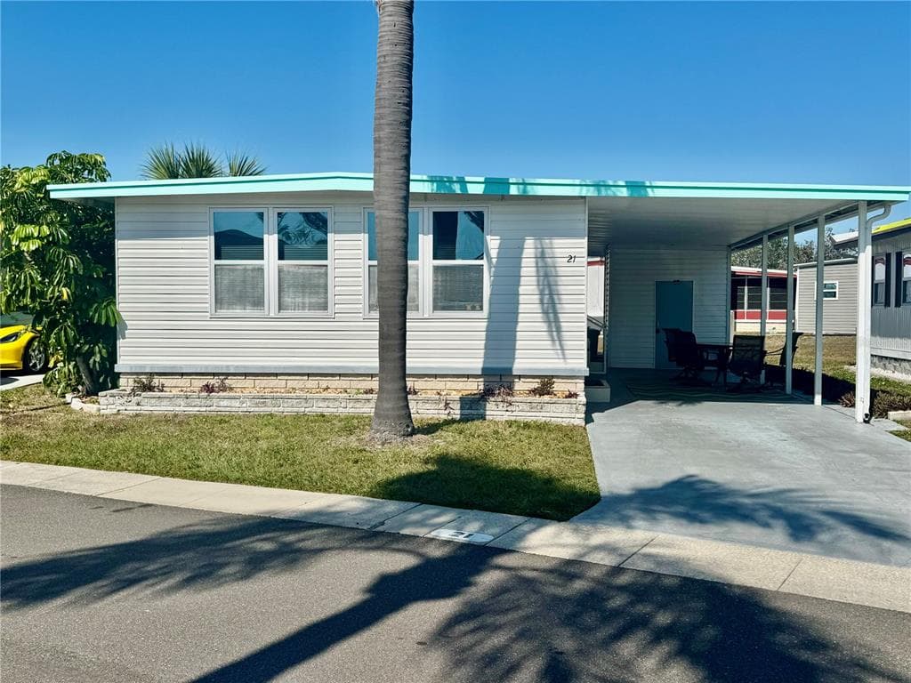 7901 N 40TH AVENUE N # 21, ST PETERSBURG, FL 33709