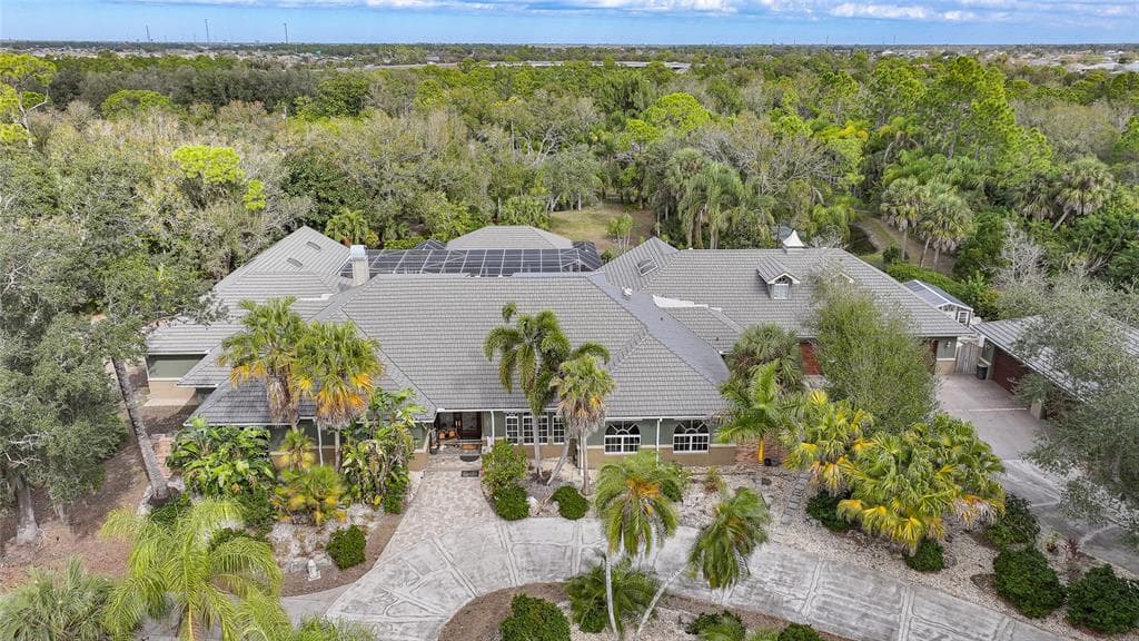 24646 TANGERINE AVENUE, PORT CHARLOTTE, FL 33980