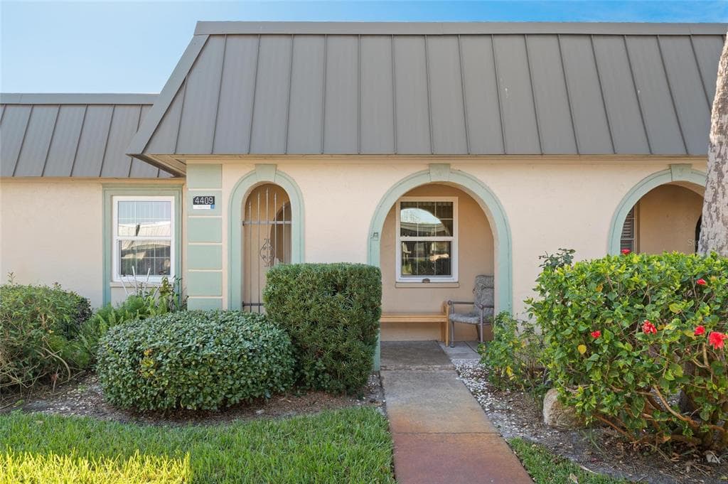 4409 SUMMERSUN DRIVE, NEW PORT RICHEY, FL 34652