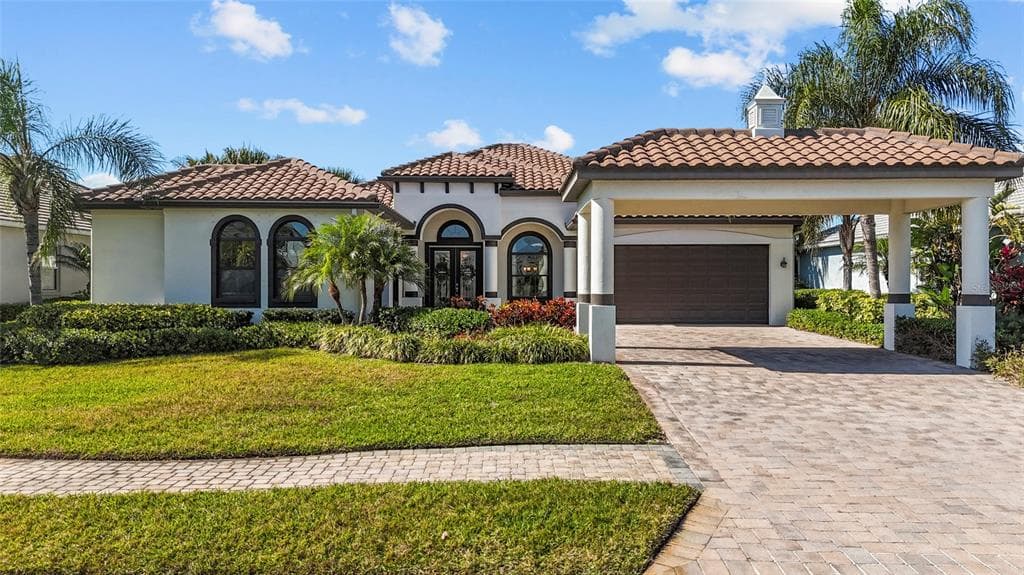 576 MAST DRIVE, BRADENTON, FL 34208