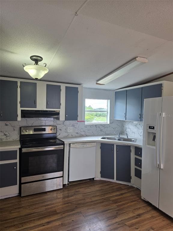 2544 EL DORADO AVENUE, AVON PARK, FL 33825