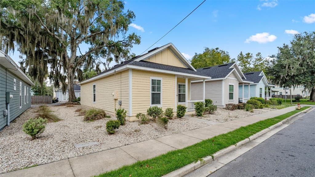 420 NW 1ST STREET, GAINESVILLE, FL 32601