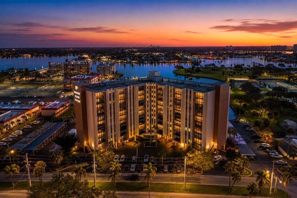10355 PARADISE BOULEVARD # 213, TREASURE ISLAND, FL 33706