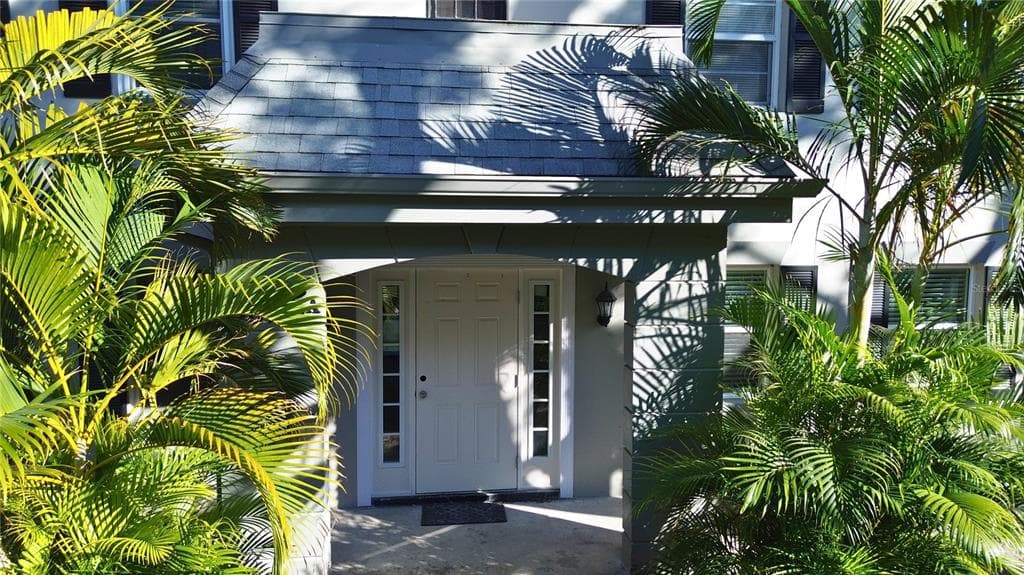 6930A PLACE DE LA PAIX # 2B, SOUTH PASADENA, FL 33707