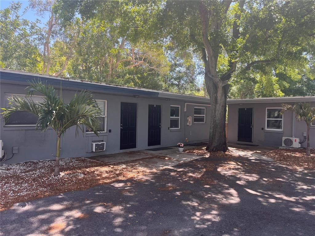 115 CLEVELAND AVENUE, LARGO, FL 33770