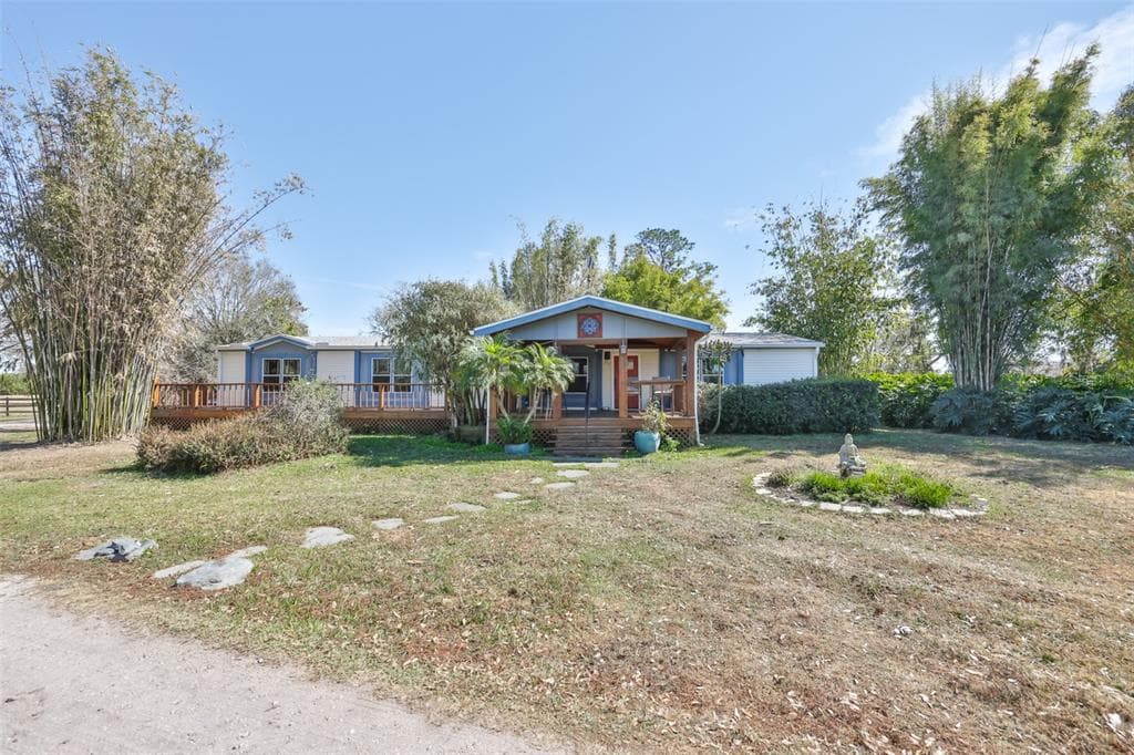 20112 HOBBS ROAD, WIMAUMA, FL 33598