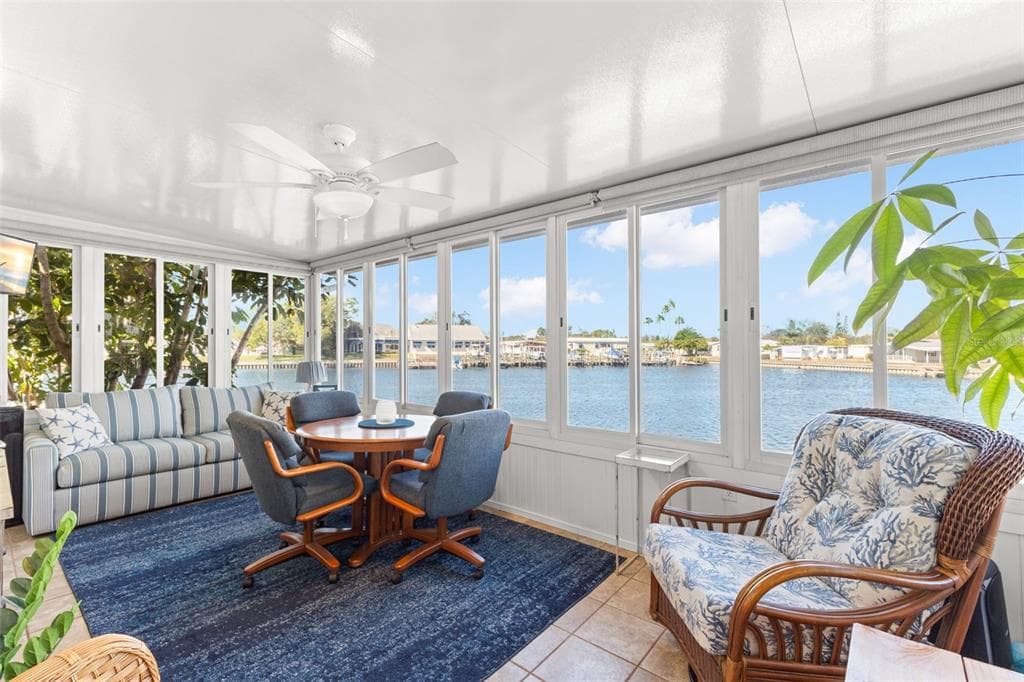 7166 MOUNT ARLINGTON DRIVE NE # 418, ST PETERSBURG, FL 33702