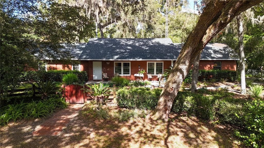 11440 SW ARCHER ROAD, GAINESVILLE, FL 32608