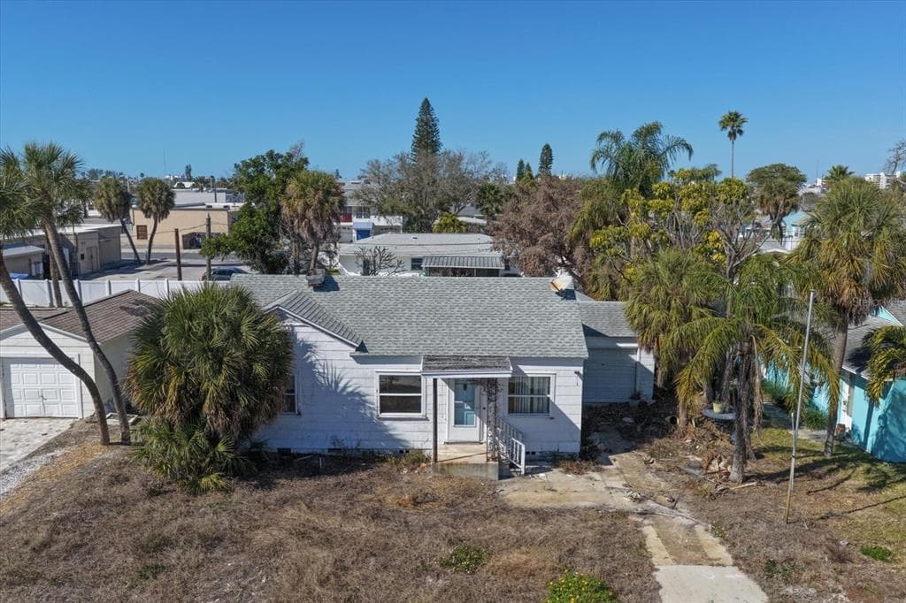 429 70TH AVENUE, ST PETE BEACH, FL 33706