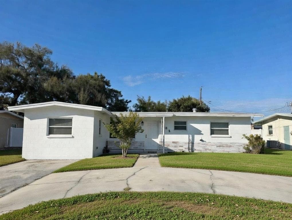 5731 90TH AVENUE N, PINELLAS PARK, FL 33782