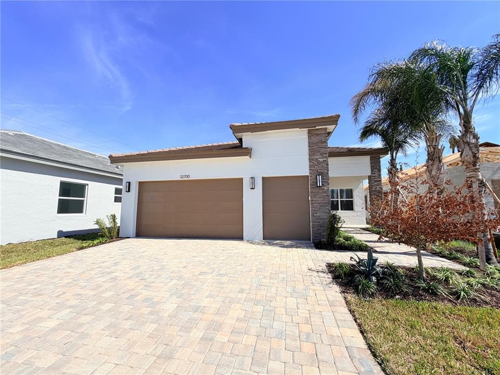 32700 NEROLI STREET, WESLEY CHAPEL, FL 33543
