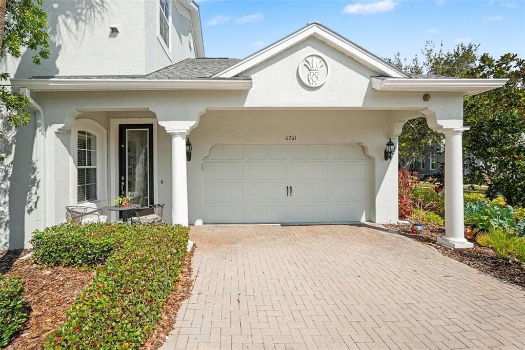 11201 GREEN PARK CIRCLE, TAMPA, FL 33626