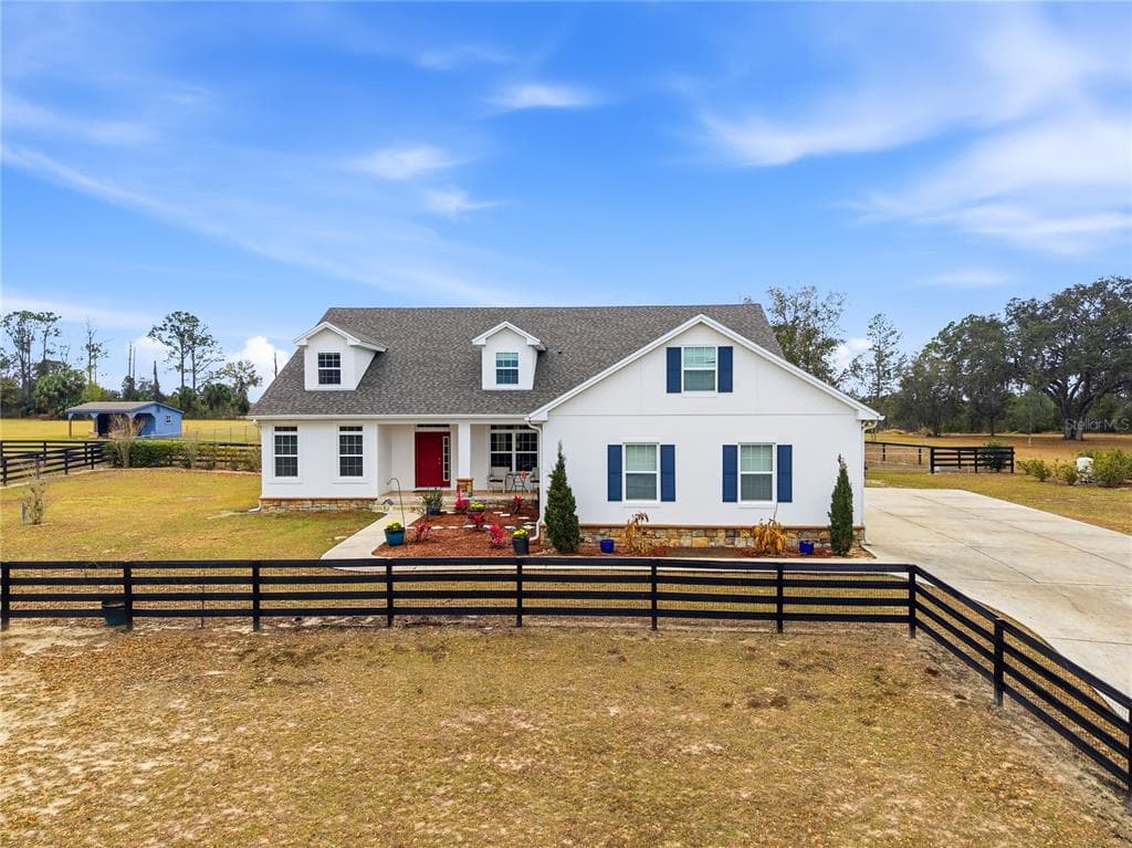 5608 STRONG POINT, WEIRSDALE, FL 32195