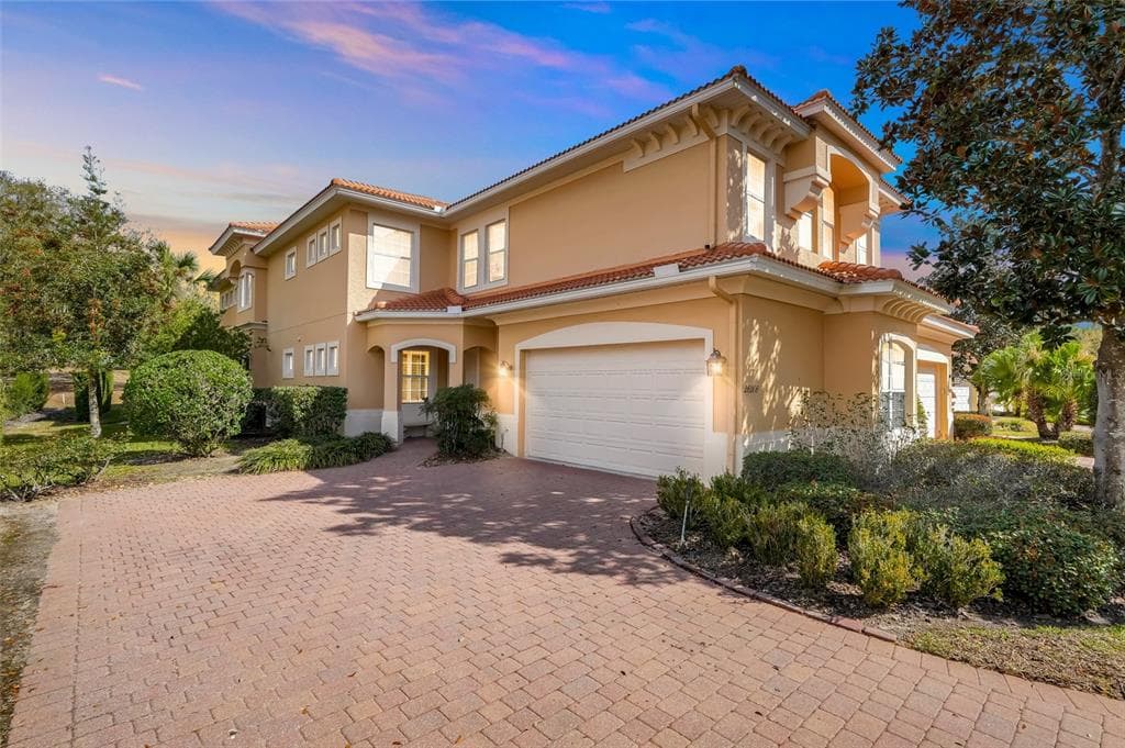 26206 AVENIDA LAS COLINAS # 4A, HOWEY IN THE HILLS, FL 34737