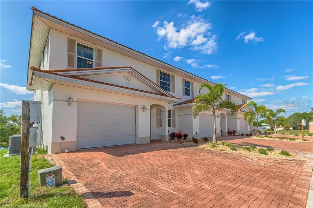 1942 OASIS BOULEVARD # 1942, SEBRING, FL 33870