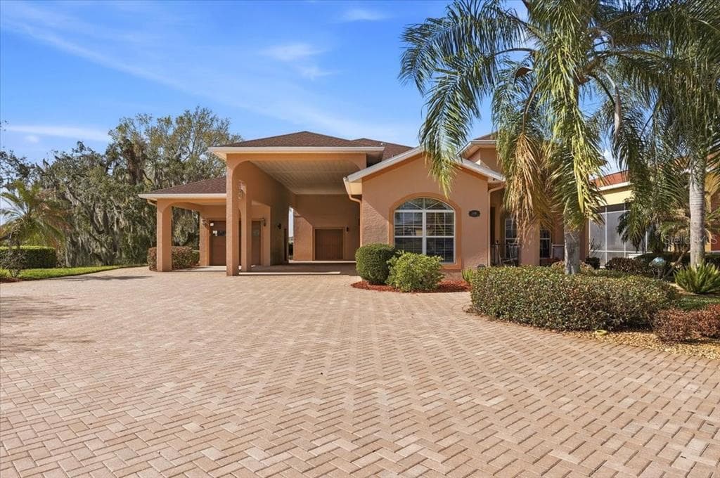 548 MEANDERING WAY, POLK CITY, FL 33868