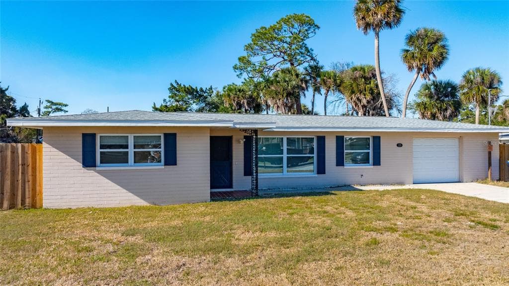 123 W OCEAN AVENUE, EDGEWATER, FL 32132