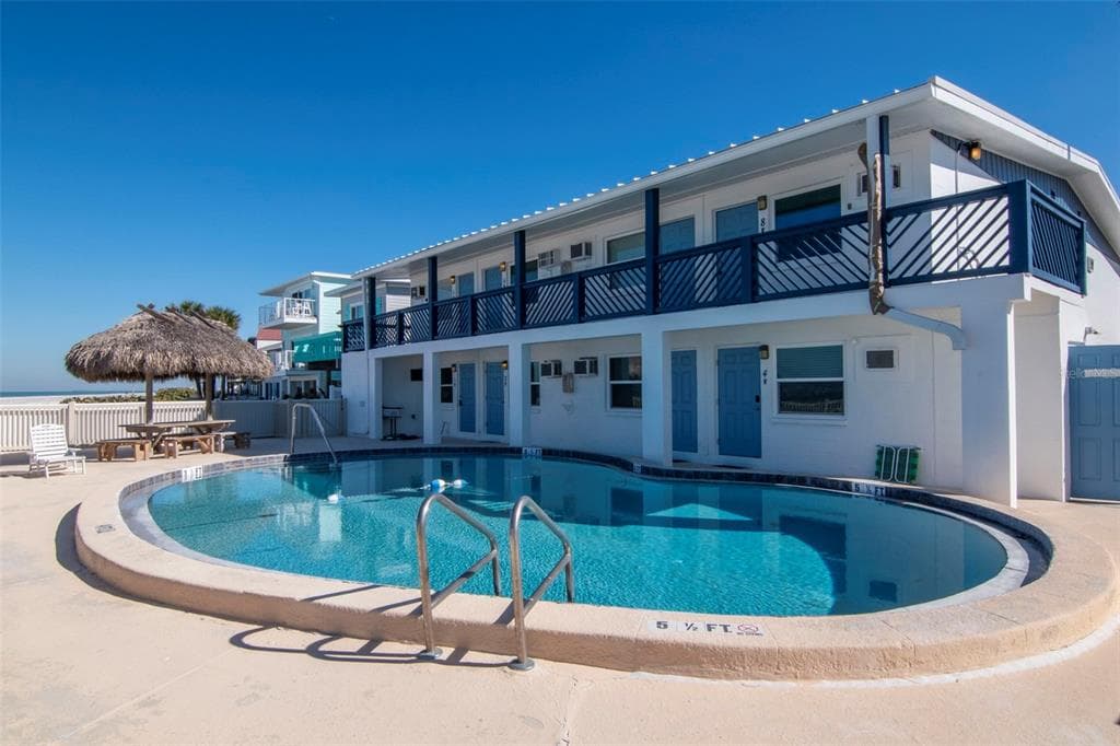 2700 GULF BOULEVARD # 2W, BELLEAIR BEACH, FL 33786