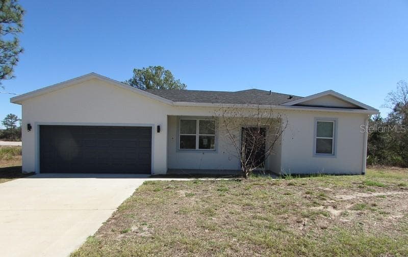 10 FISHER LOOP, OCKLAWAHA, FL 32179