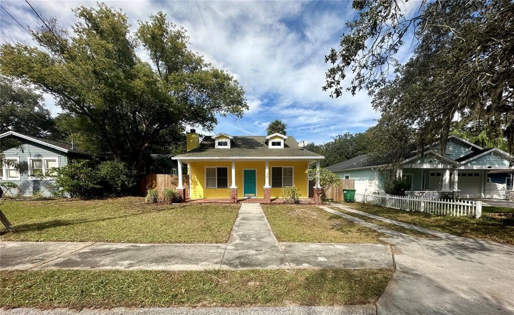 325 W JEAN STREET, TAMPA, FL 33604