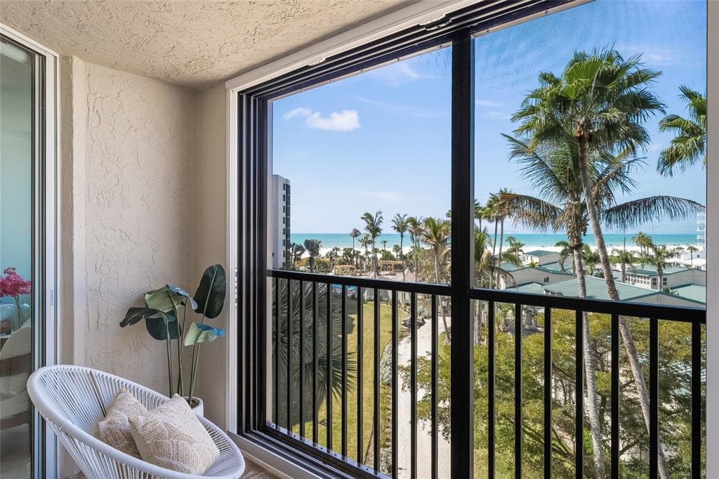 5880 MIDNIGHT PASS ROAD # 511, SARASOTA, FL 34242