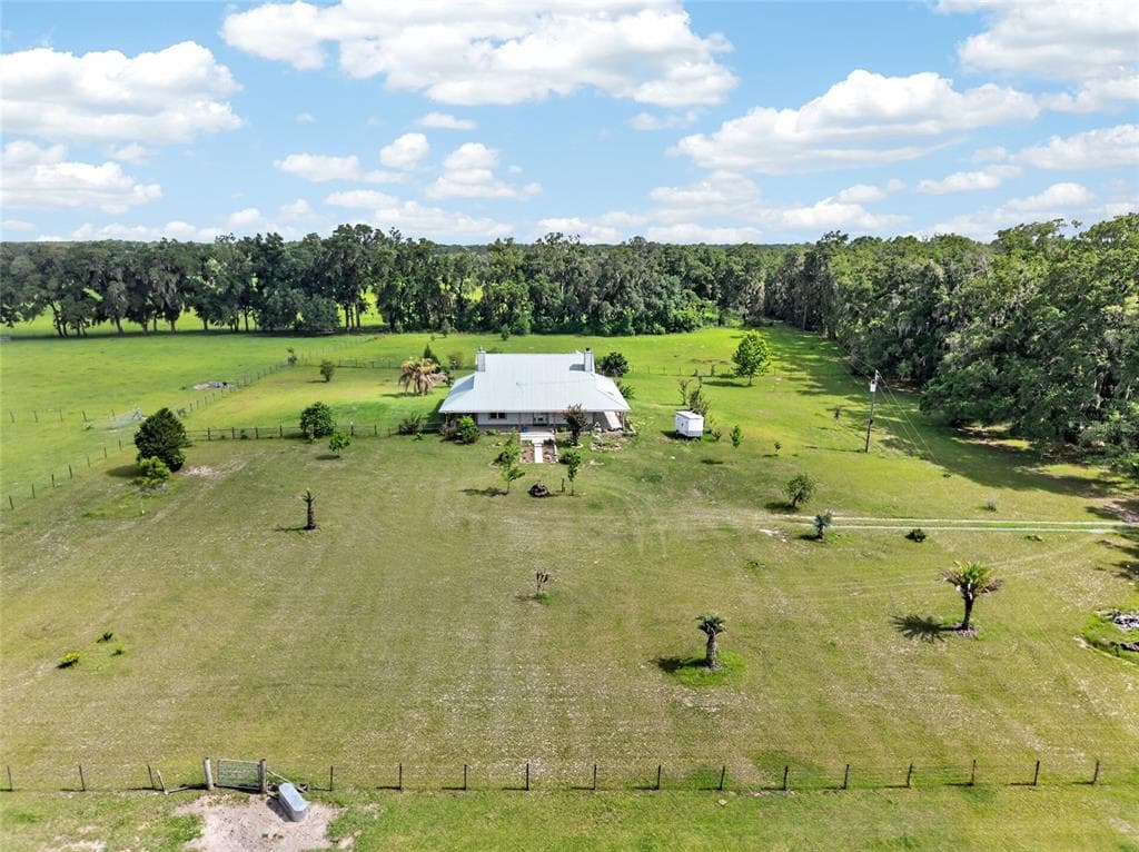 28924 SW 30TH AVENUE, NEWBERRY, FL 32669