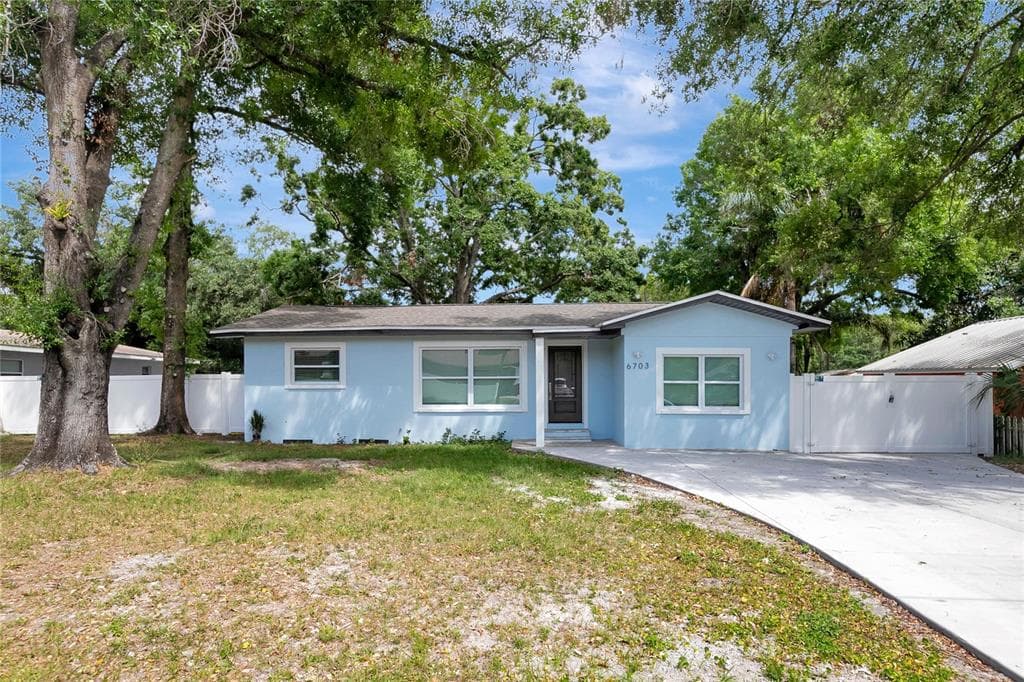 6703 N BOULEVARD, TAMPA, FL 33604