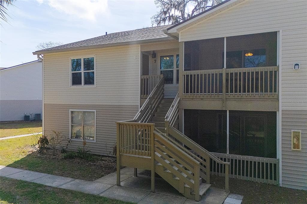 1600 BIG TREE ROAD # U7, SOUTH DAYTONA, FL 32119
