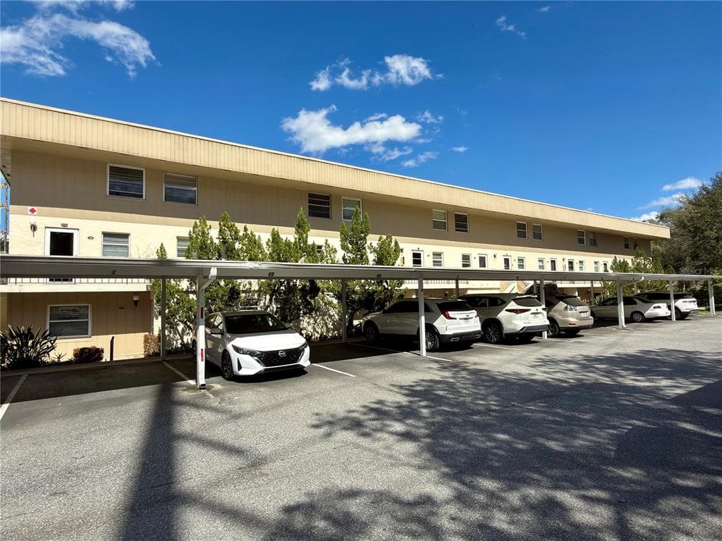 404 E ORLANDO AVENUE # 8B, OCOEE, FL 34761
