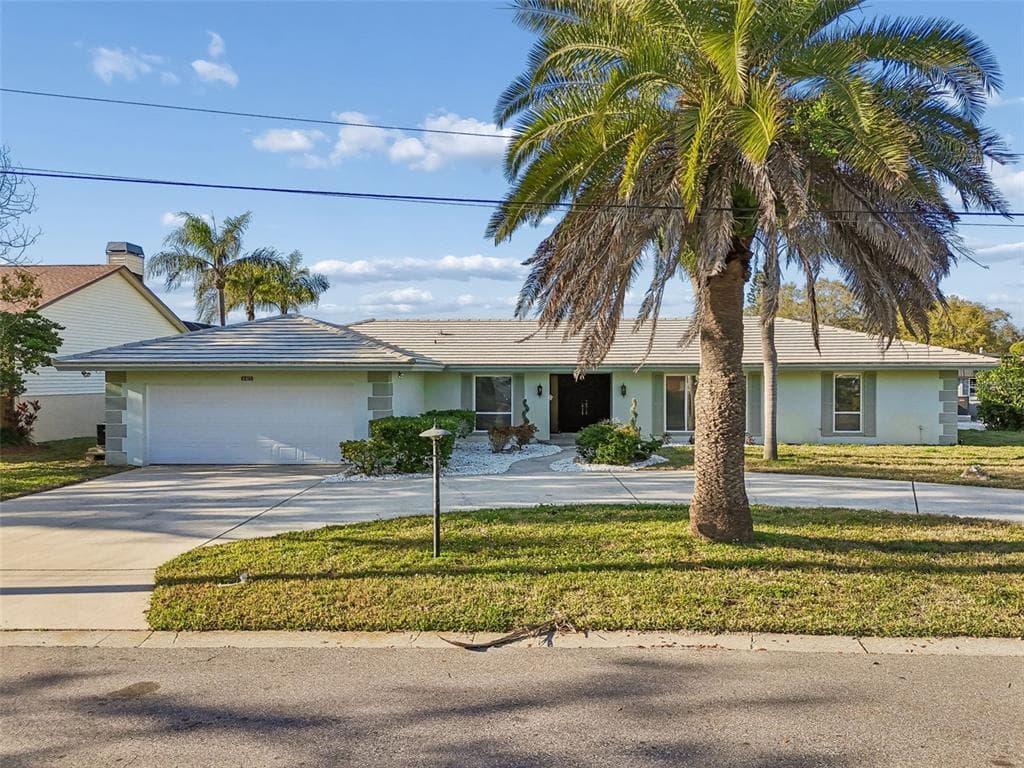 4415 CLEARWATER HARBOR DRIVE N, LARGO, FL 33770