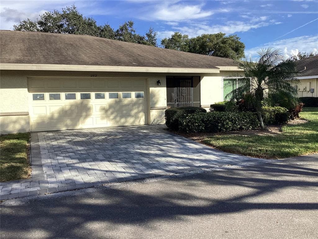 2512 LANCASTER DRIVE # 2512, SUN CITY CENTER, FL 33573