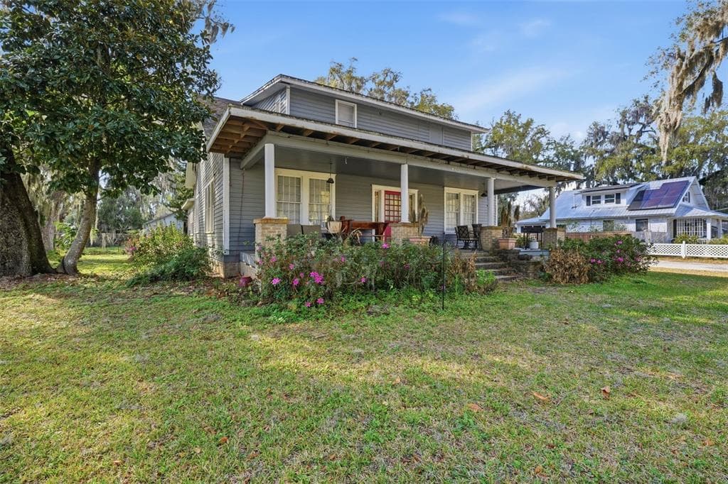 420 PINE STREET, CRESCENT CITY, FL 32112