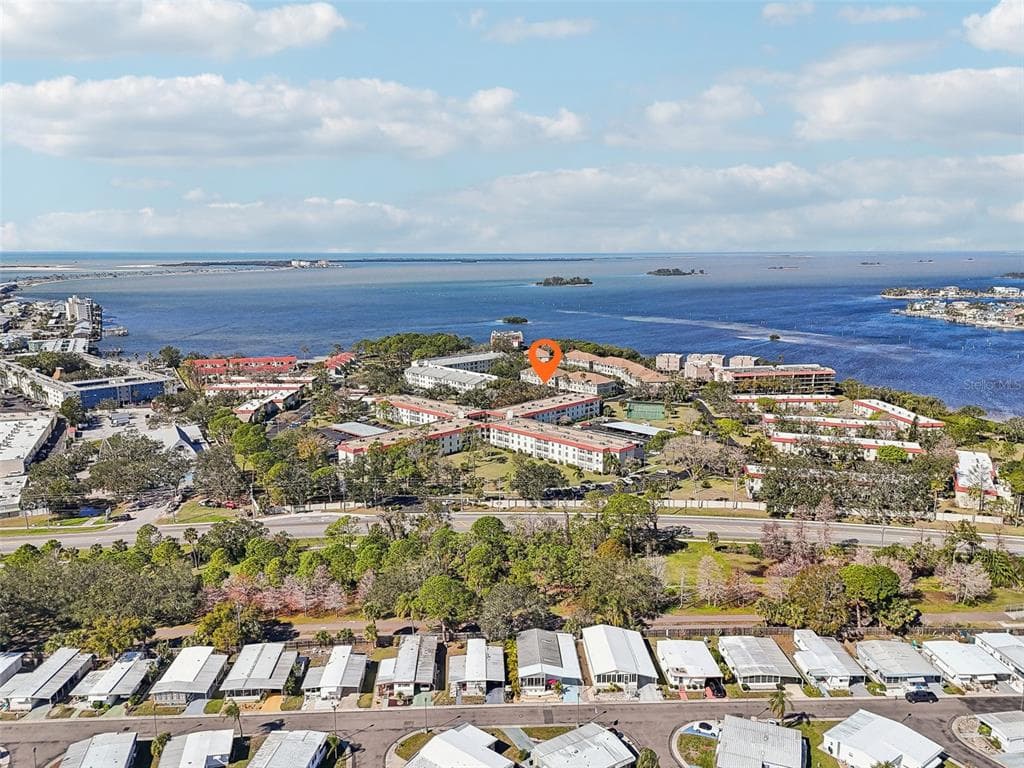 2700 BAYSHORE BOULEVARD # 1305, DUNEDIN, FL 34698
