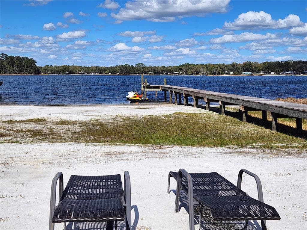 10915 NE 222ND STREET, FORT MC COY, FL 32134