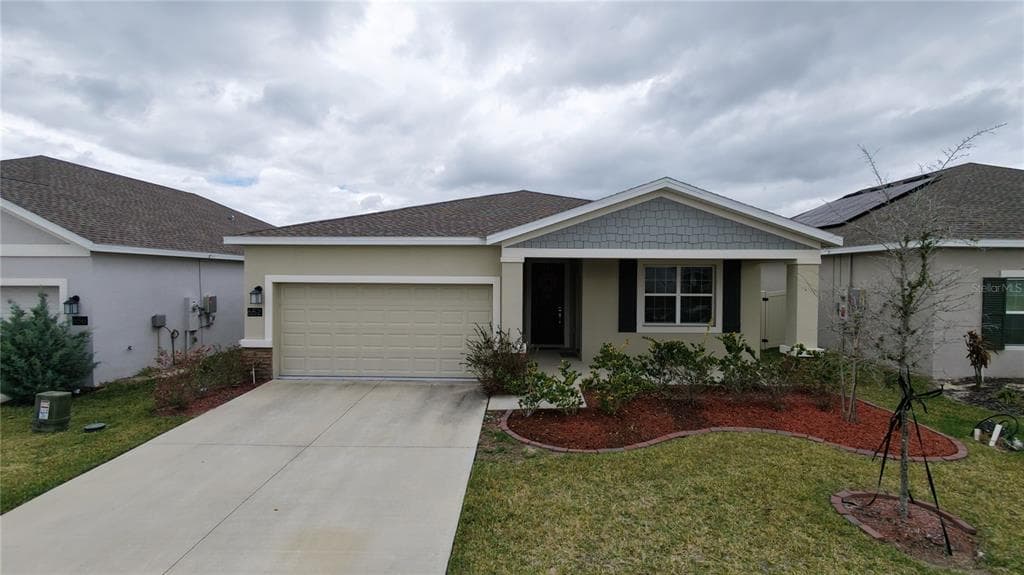 652 GROVE STREET, WINTER HAVEN, FL 33881