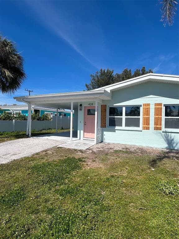 428 62ND STREET, HOLMES BEACH, FL 34217