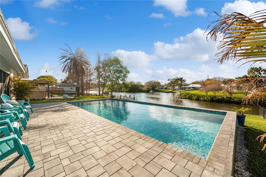 632 SHORE DRIVE, LARGO, FL 33771