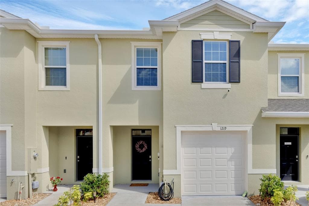 1219 LIDO DRIVE, HOWEY IN THE HILLS, FL 34737