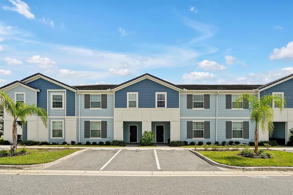 7578 OAK SPRING LANE, DAVENPORT, FL 33837