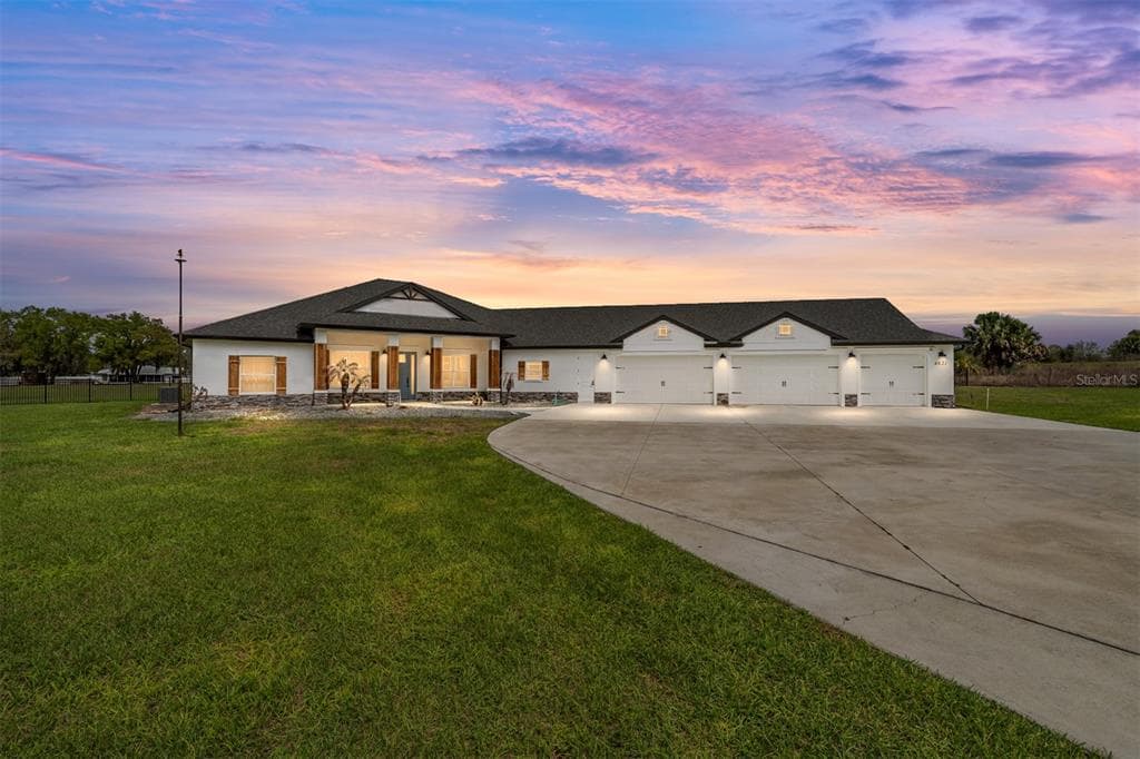 4821 SUNNYSIDE DRIVE, FRUITLAND PARK, FL 34731